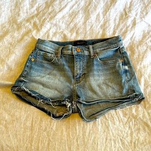 Banana Republic size 25 standard shorts